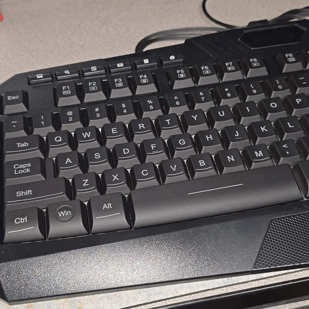 Redragon S101Wired Gaming Keyboard/ Mouse